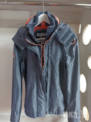Дамско яке ветровка Superdry, снимка 4 - Якета - 51518130