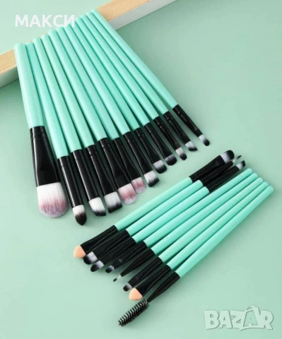 Комплект прекрасни 20 четки за грим+ меко плюшено калъфче с връзка