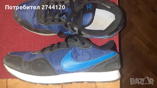 Маратонки nike номер 38,5