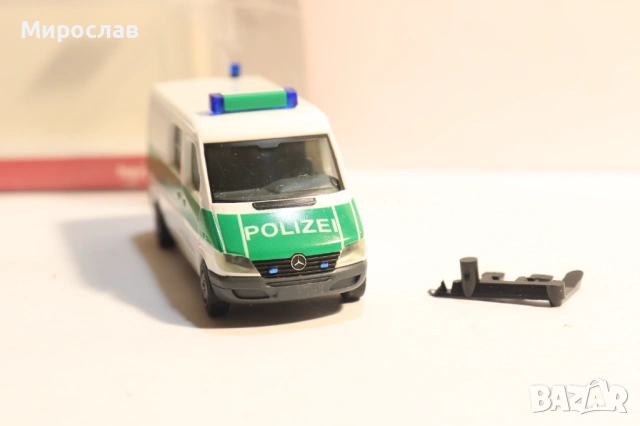 HERPA H0 1/87 MERCEDES SPRINTER POLICE КОЛИЧКА МОДЕЛ, снимка 3 - Колекции - 53328424
