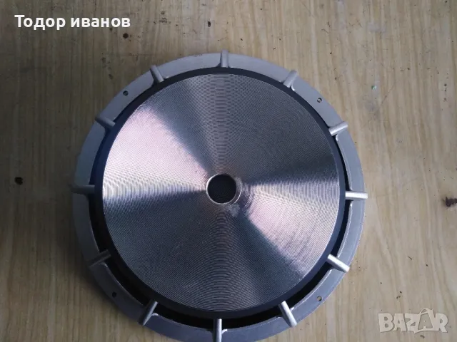 Pa 15220L-15инча, снимка 2 - Тонколони - 49675379