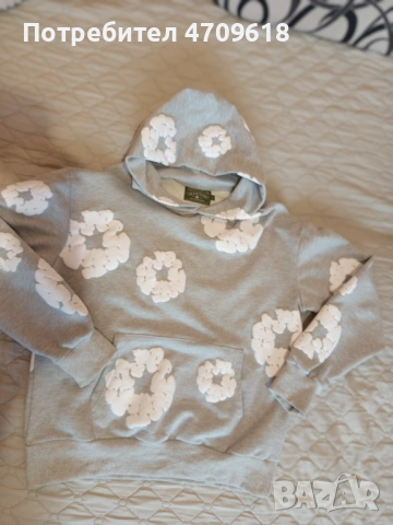 Продавам Denim Tears