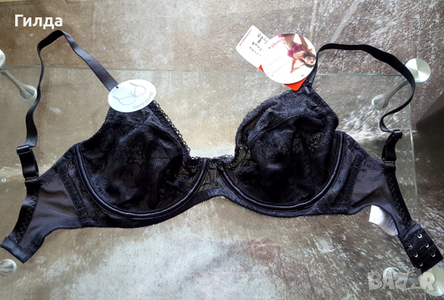 Сутиен Triumph 65 F, снимка 2 - Бельо - 36391902