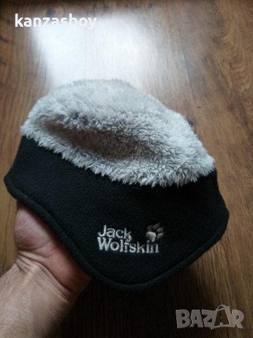 jack wolfskin - страхотна зимна шапка КАТО НОВА, снимка 3 - Шапки - 39842283