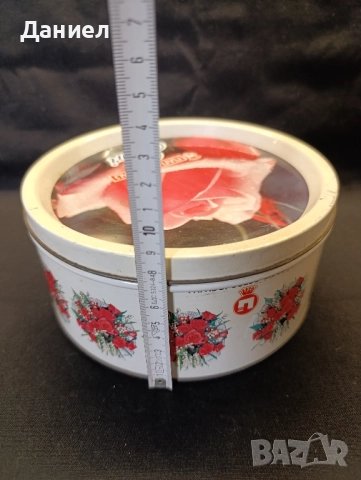 Стара голяма метална кутия , снимка 5 - Антикварни и старинни предмети - 51669080