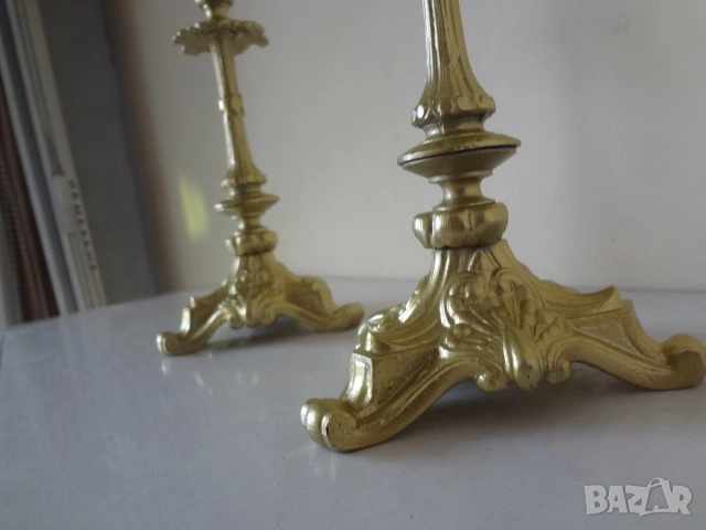 Комплект от 2 бр. бронзови свещника, снимка 8 - Антикварни и старинни предмети - 53079677
