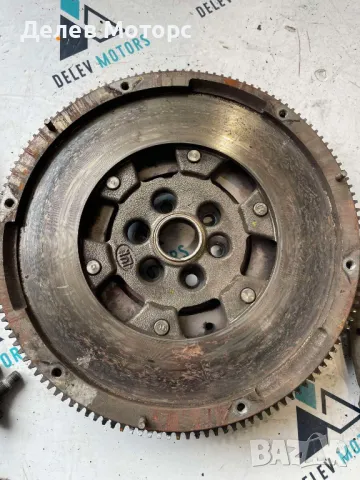 415043110, 324035510, 124035410 комплект съединител, маховик феродо и притискател от Skoda SuperB  , снимка 3 - Части - 50231039