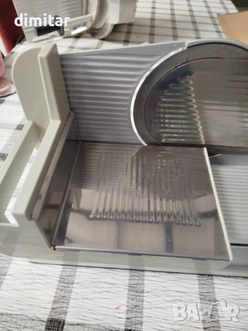 Немска слайс машина GRAEF - 130 W, снимка 8 - Кухненски роботи - 52562689