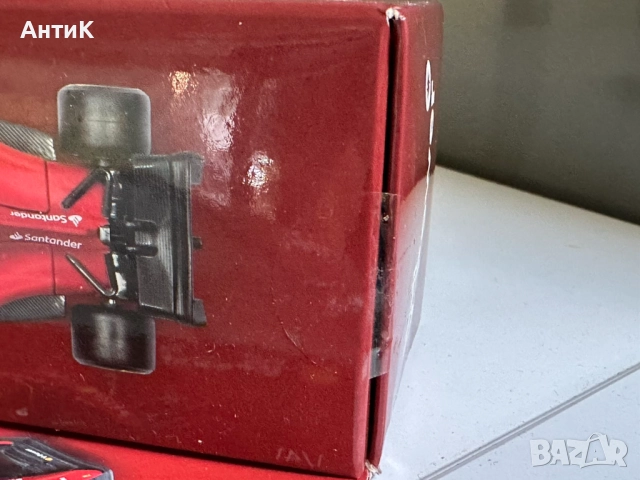 Количка Shell Ferrari F1 75 Burago 2023, снимка 4 - Колекции - 52775115