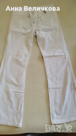 Продавам дамски панталони и поли по 7 и 5 лв.