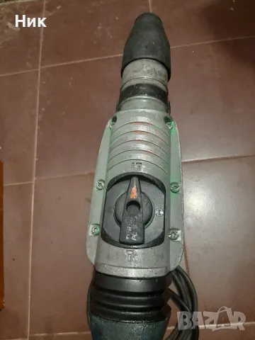 Перфоратор Бош BH 5-40DE, снимка 3 - Перфоратори - 49736573