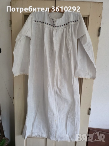 Народни носии., снимка 2 - Декорация за дома - 51608991