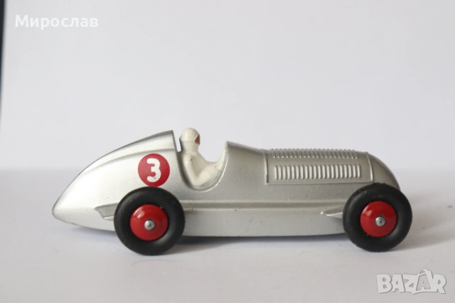 DINKY TOYS MERCEDES BENZ КАМИОН КОЛИЧКА МОДЕЛ, снимка 5 - Колекции - 53223668