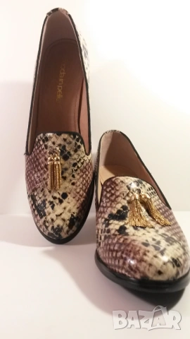 Обувки moda in pelle 40 номер с пискюл, снимка 2 - Дамски обувки на ток - 53529556