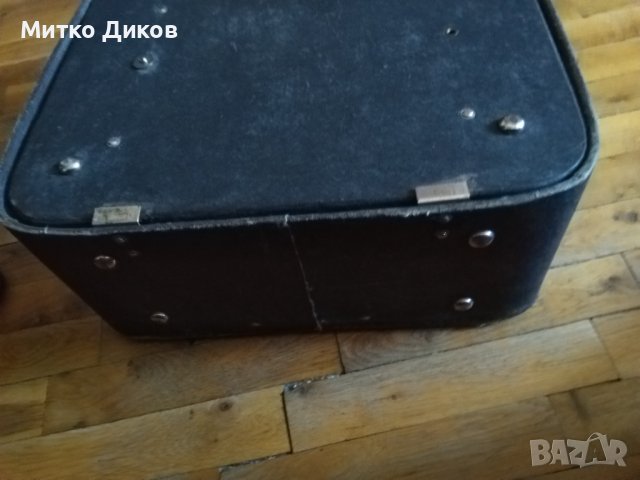 Пишеща машина от соца Москва нова в кожен калъф 1973г., снимка 18 - Антикварни и старинни предмети - 43765155