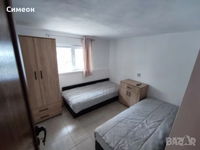 Давам две двойни стаи за персонал в Приморско, снимка 4 - Стаи под наем - 50440993