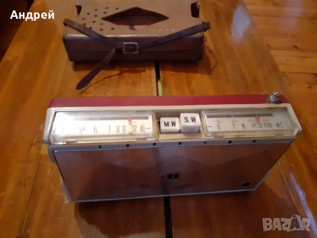 Старо радио,радиоприемник Toshiba, снимка 6 - Други ценни предмети - 28200728