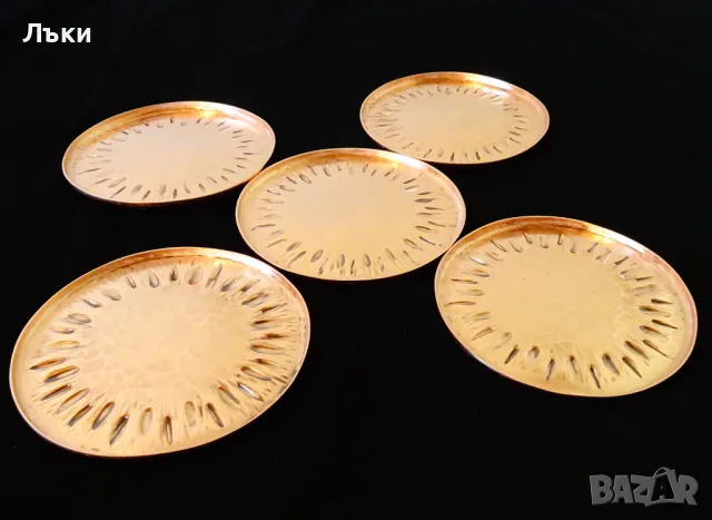 Кована медна чиния,подложка за чаша,чиста мед. 