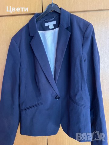 Синьо и черно сако