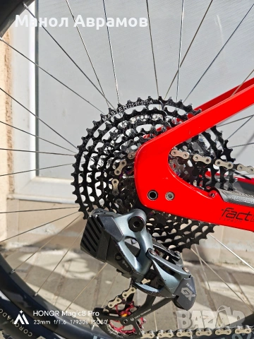 Specialized Fatboy Carbon 29 цола 1х12 GX axs Bluetooth, снимка 12 - Велосипеди - 53592637