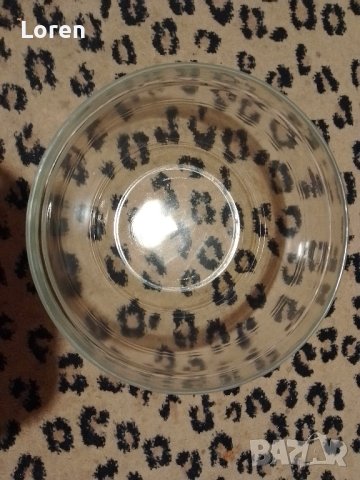 Голяма стъклена купа 