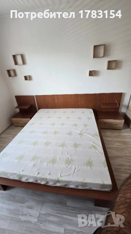Спалня с матрак, снимка 1