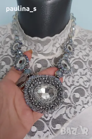 Четири 4 броя / Колие тип чокър или гердан / Елитна имитационна бижутерия , снимка 13 - Колиета, медальони, синджири - 48903333