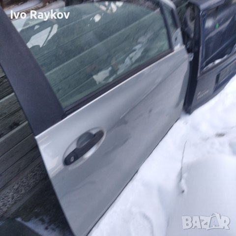 Лява врата Toyota Yaris 2008g, 2 vrati, снимка 3 - Части - 44019948