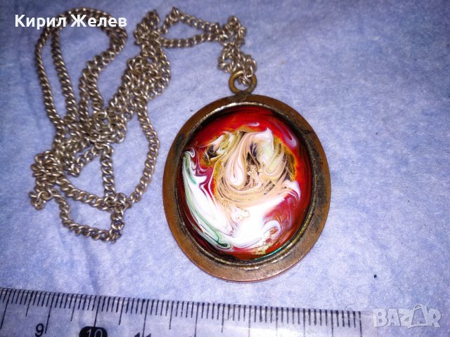 СТАРИНЕН МЕДЕН МЕДАЛЬОН УНИКАТ с ВЕНЕЦИАНСКО СТЪКЛО МУРАНО и ДЕБЕЛО ПОСРЕБРЕНА МЕДНА ВЕРИЖКА 36467, снимка 2 - Антикварни и старинни предмети - 39942128