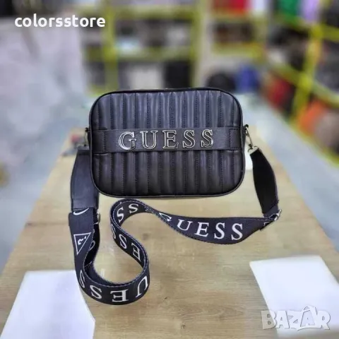 Черна чанта Guess  код SG418