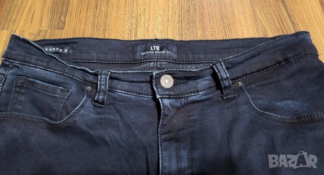 Дамски дънки, снимка 4 - Дънки - 44058823