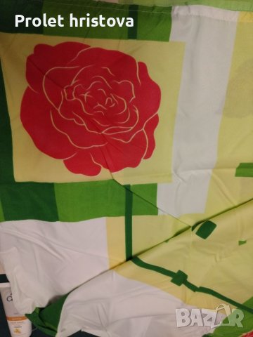 Два гръцки, памучни комплекта чаршафи и калъфки