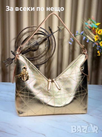 Christian Dior Дамска Чанта Кристиян Диор - Налични Различни Цветове Код SK579, снимка 3 - Чанти - 53092034