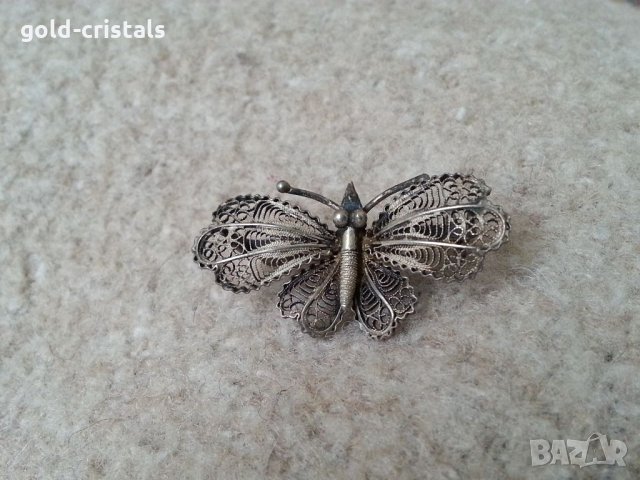 Стара сребърна брошка филигран