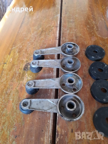 Стари врътки за прозорци Москвич, снимка 3 - Други ценни предмети - 53328102