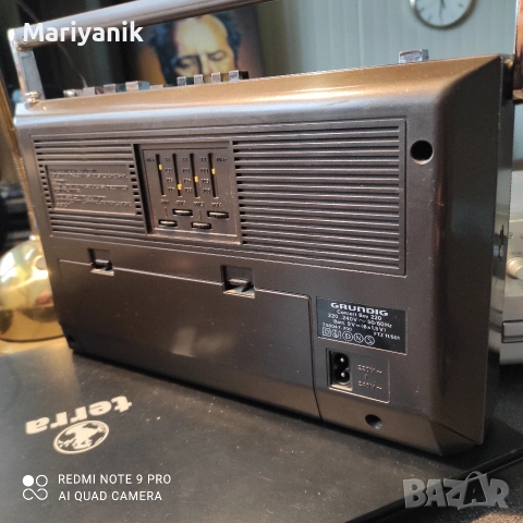 Grundig Concert Boy 220, снимка 3 - Радиокасетофони, транзистори - 53303677