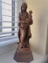 Дървена скулптура на Дева Мария с Младенеца Иисус , снимка 1 - Антикварни и старинни предмети - 34762553