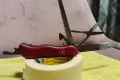 Нож Victorinox Outrider - оригинален запазен, снимка 2