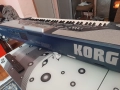 продавам корг па800 в отлично състояние по клавира сичко си работи 256рм има една забележка в диспле, снимка 2