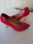 Красиви червени обувки, снимка 2