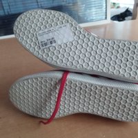 Маратонки Adidas, снимка 3 - Маратонки - 43125786