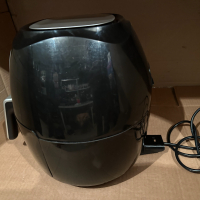 Фритюрникът с горещ въздух   Air Fryer home essentials  AF-116131, снимка 5 - Фритюрници - 44912387