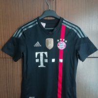 Bayern Munich Adidas оригинална тениска фланелка Байерн Мюнхен , снимка 1 - Тениски - 40461176