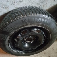 Зимни гуми Кумхо с джанти 2 броя -  165/70/14, снимка 3 - Гуми и джанти - 38581635