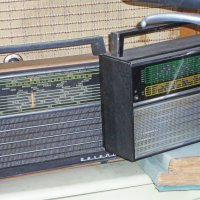Ретро радио апарати, снимка 7 - Колекции - 36597342