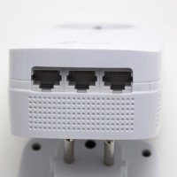 TP-Link TL-PA8030P KIT, Powerline интернет по домашната електрическа мрежа, адаптер в отлично състоя, снимка 5 - Мрежови адаптери - 38273191