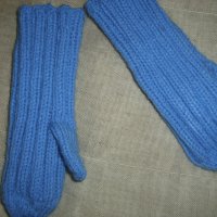 Ръчно плетени детски ръкавички., снимка 2 - Шапки, шалове и ръкавици - 35197934
