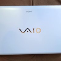 Sony Vaio SVE151 500 hdd 8GB Radeon 7600M 1GB 2часа батерия, снимка 2 - Лаптопи за дома - 44065531