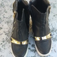 Страхотни модели дамски обувки , снимка 10 - Дамски обувки на ток - 32692715