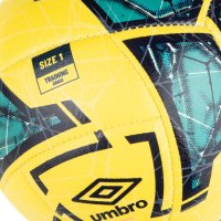 Umbro Neo Swerve MINI Оригинална Футболна Топка размер 1, снимка 2 - Футбол - 43117872